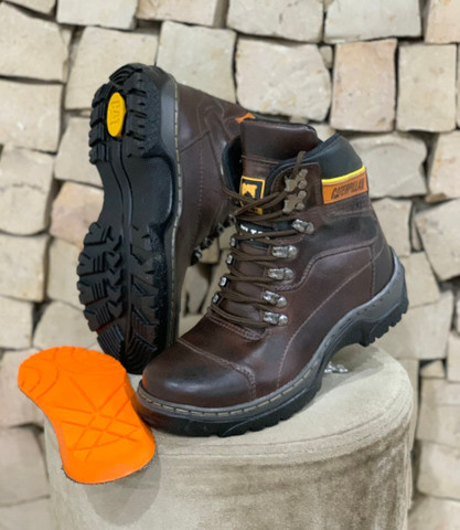 bota caterpillar engenheiro