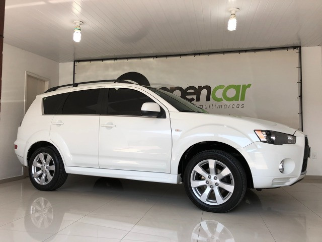Mitsubishi Oulander Gt4 3.0 V6 240cv. Poucas unidades no Brasil - Foto 3