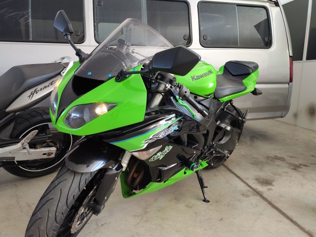 KAWASAKI 600 CC