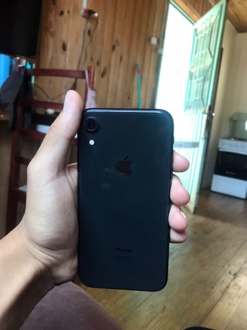 iPhone XR black 