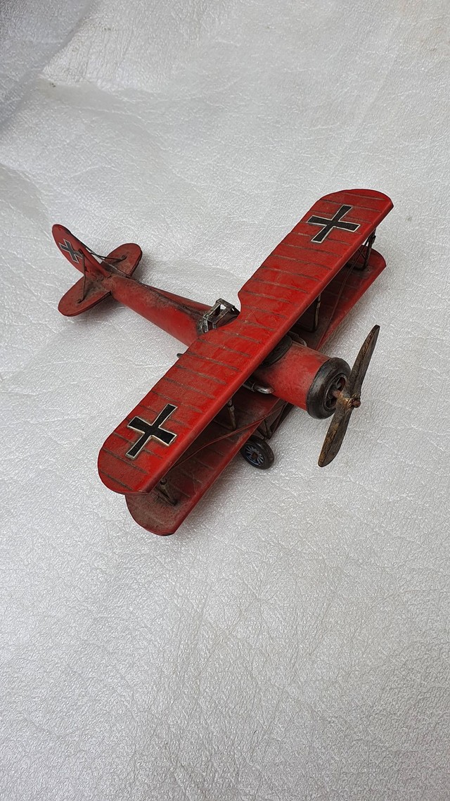 Raríssima antiguidade réplica de aviao