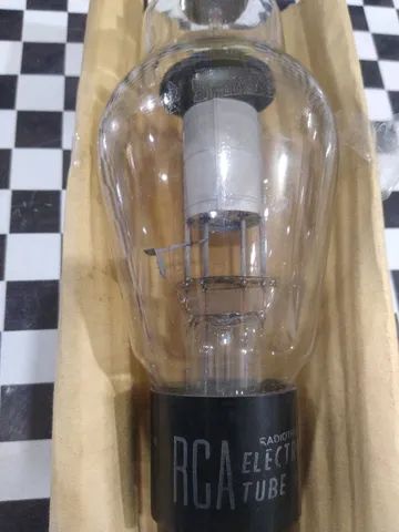 Antiga válvula RCA