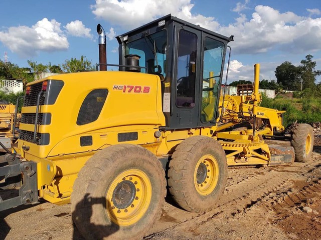 MOTONIVELADORA (RG 170B) New Holland  - Foto 2
