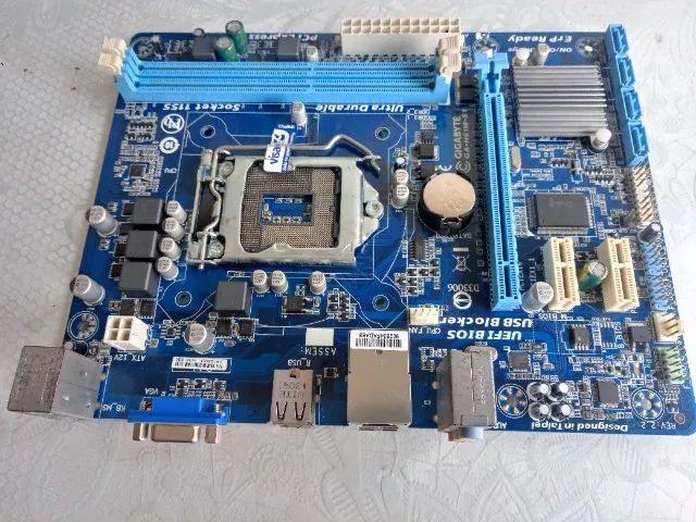 Placa mãe gigabyte ga-h61m s1 - Foto 2