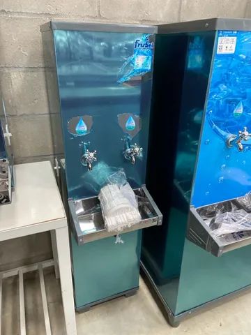 BEBEDOURO RESFRIADOR DE ÁGUA INDUSTRIAL 25 LITROS DE COLUNA - FRISBEL