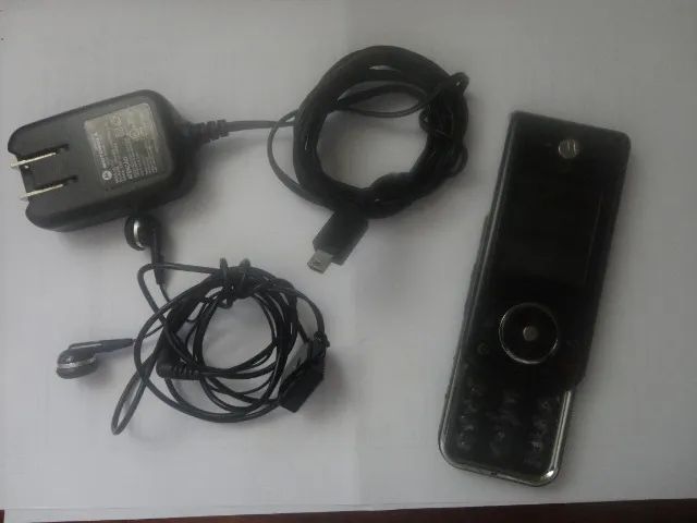 Vintage - Celular Motorola ZN-200 flip Desbloqueado usado funcionando - Foto 4