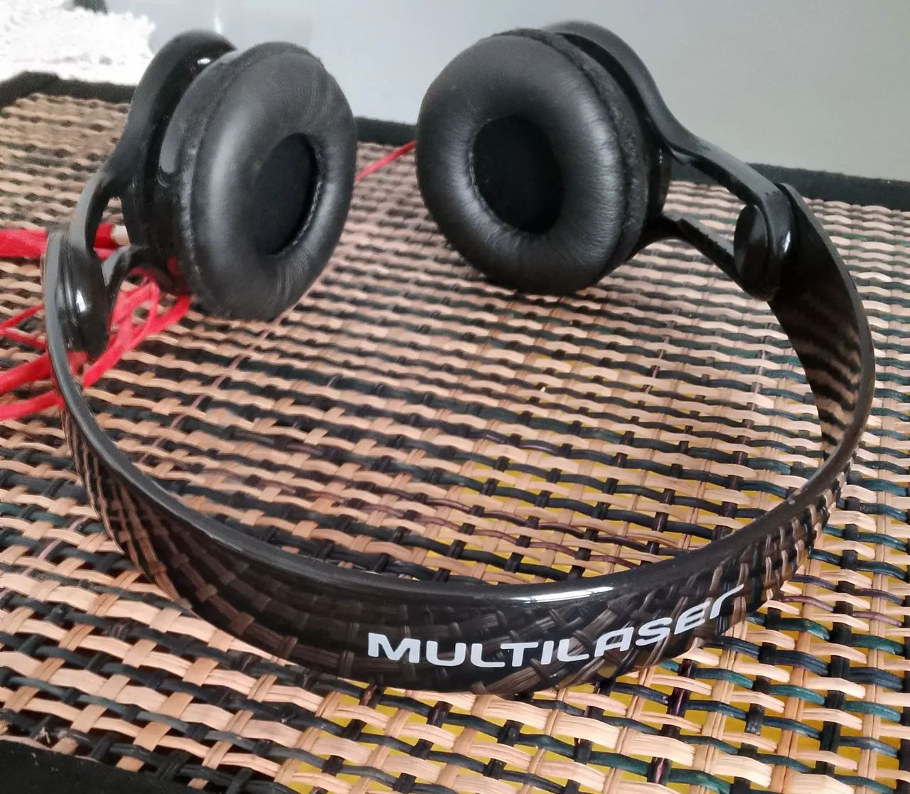 Headphone com fio Over-Ear Preto - Multilaser - Foto 3