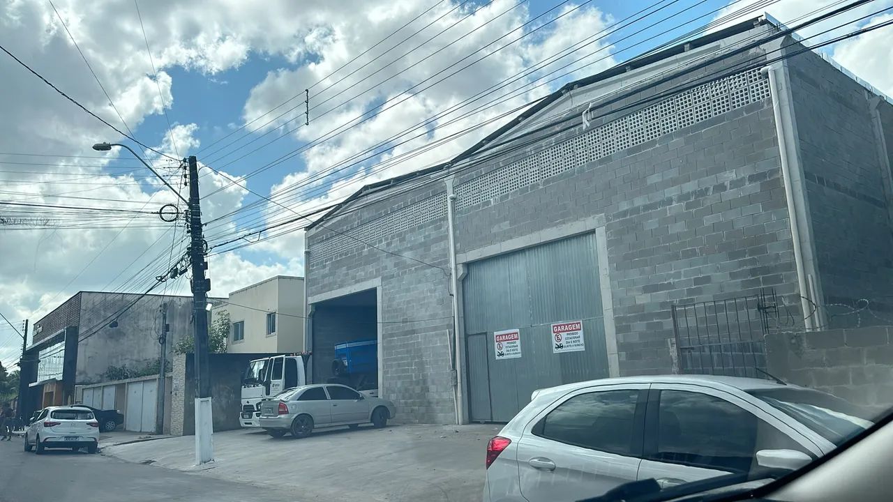 ALUGO GALPÕES NO ACAUA PRÓX DA VIA EXPRESA 