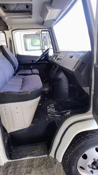 Mercedes benz 709 - 1995 - Munck 4t  - Foto 5