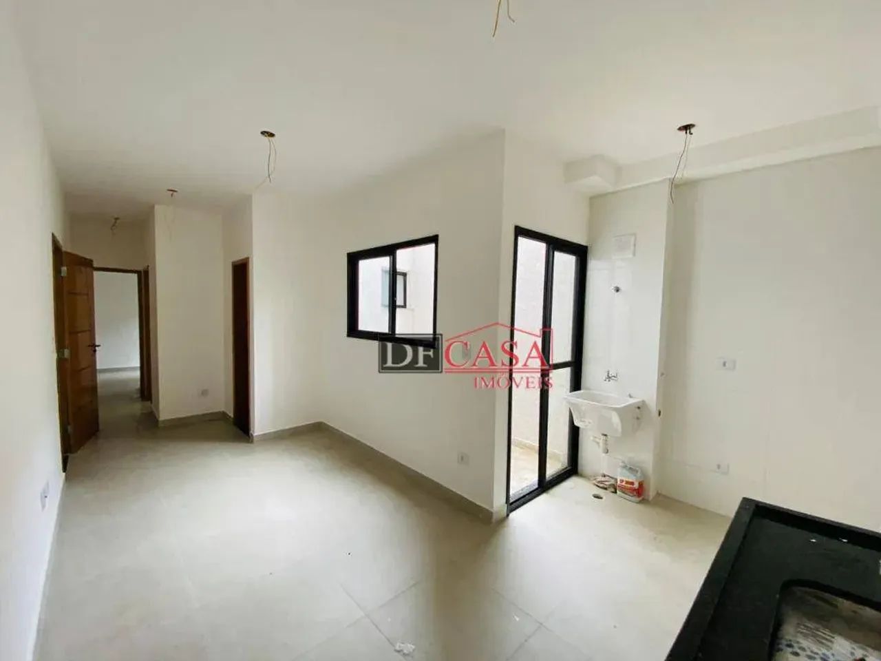 Apartamentos - 2 Dorm. / Quintal / Vaga opcional