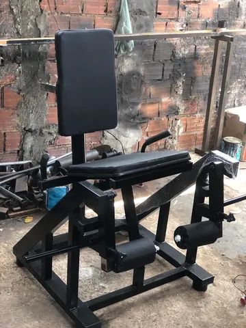 MÁQUINAS E EQUIPAMENTOS DE ACADEMIA - Foto 3