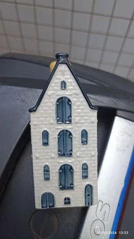 Casinha de porcelana klm n° 54 cheia Bols - Foto 3