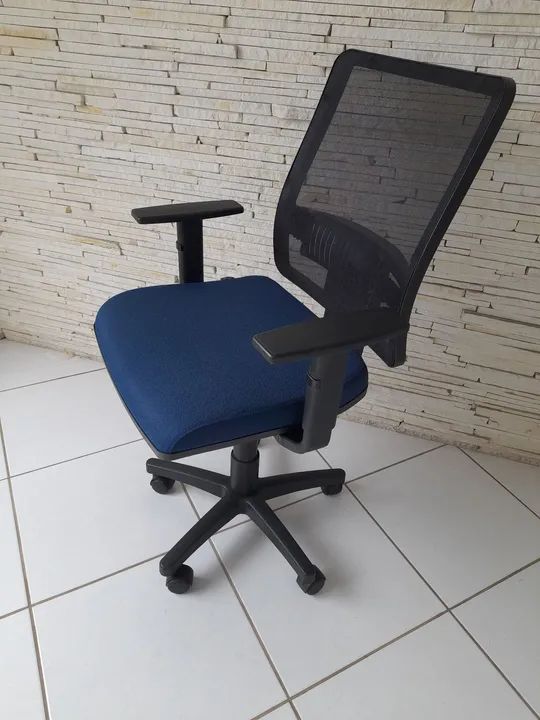 Cadeira de escritório Bertolini - Foto 2