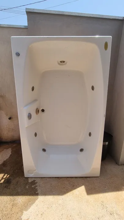 Banheira de hidromassagem