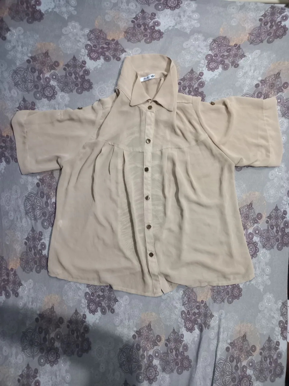 Camisa Bege Feminina