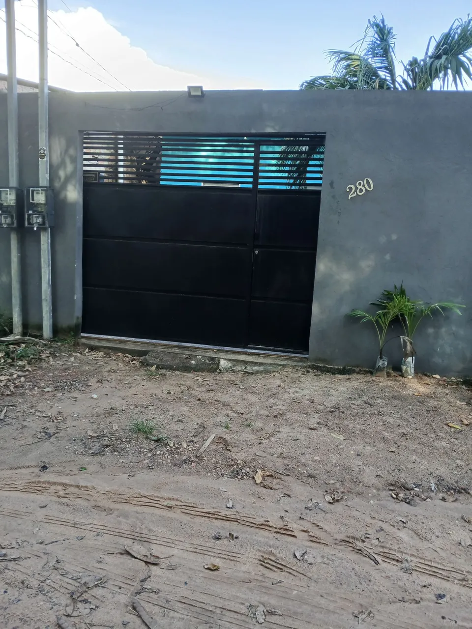 Aluga se Casa bairro Jardim Santarém