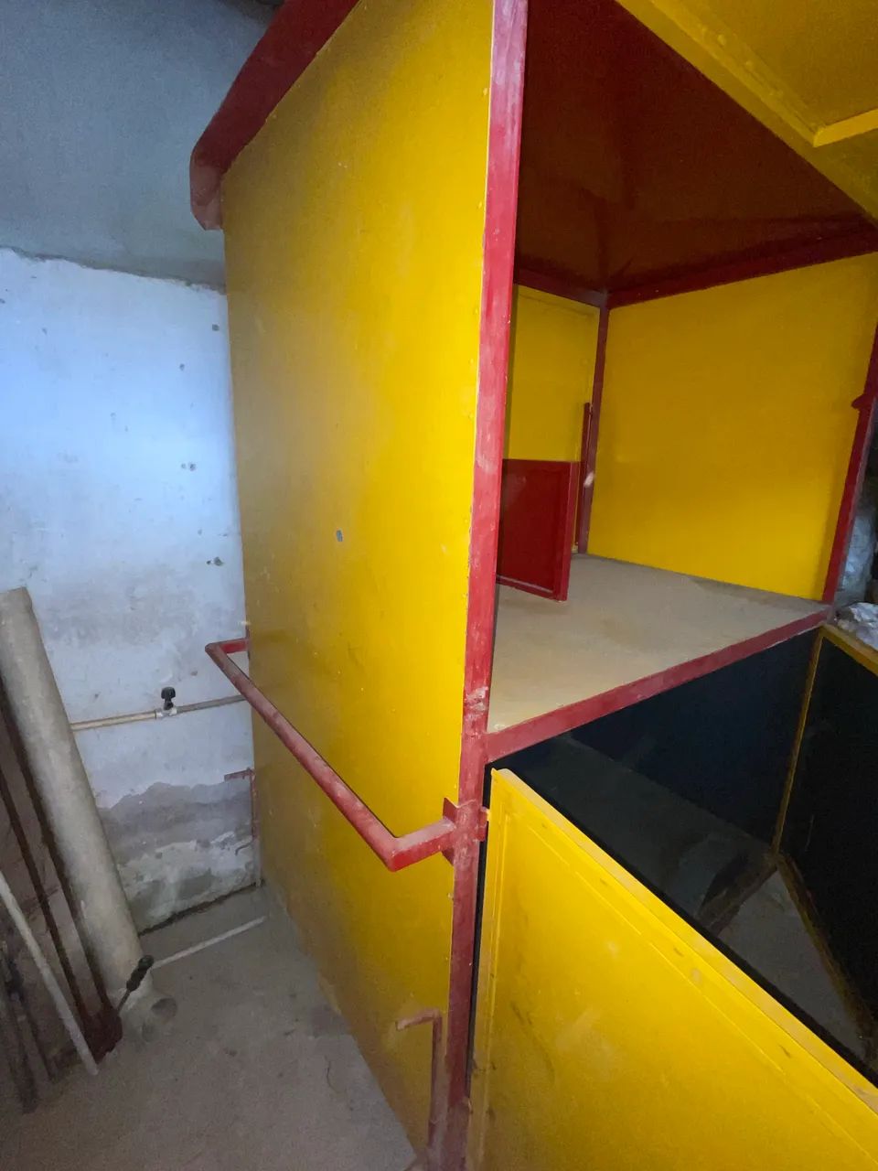 Trailer para trabalhar 64298113635331124