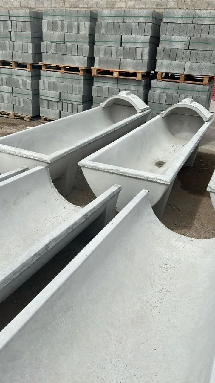 Cocho e bebedouro para animais *22 - Foto 5