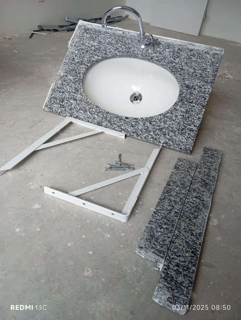 Material de construção kit completo pia 65cm×45cm com torneira vaso sanitário  - Foto 2
