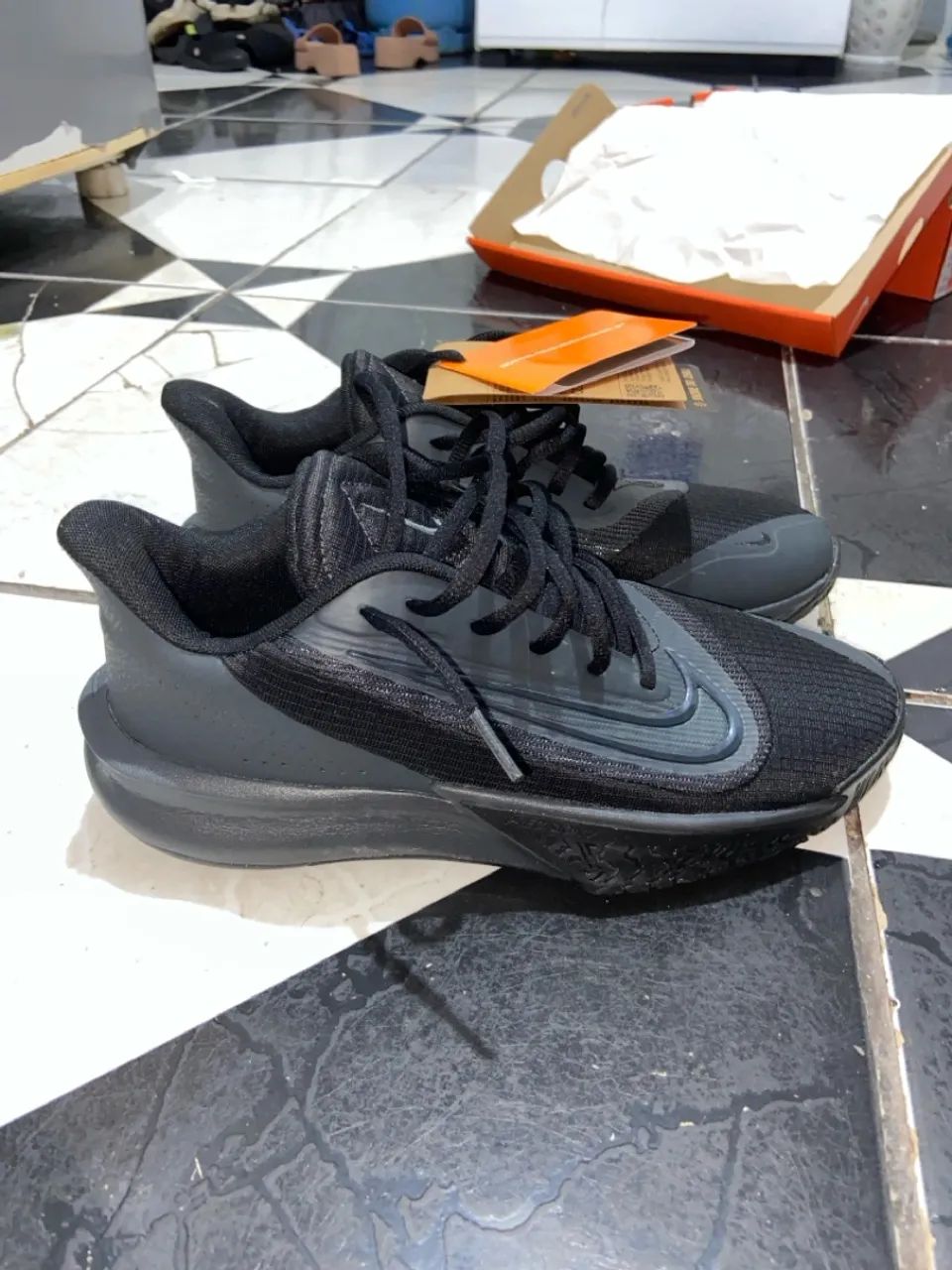 Tênis de Basquete Nike Precision 7, tam:38, NOVO E SEM USO  - Foto 4