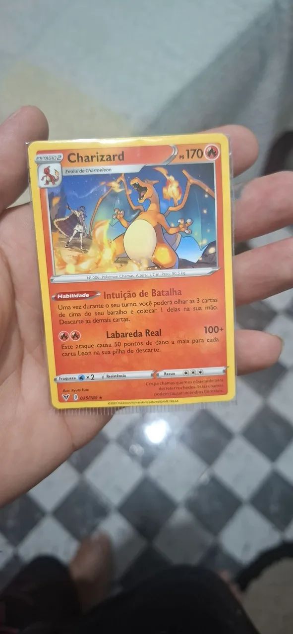 Vendo carta pikachu e charizard raras mc donalds!!! - Foto 3