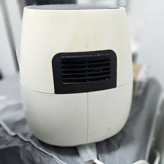 Fritadeira Elétrica Philips Walita Air fryer Viva Branca 110V - Foto 4