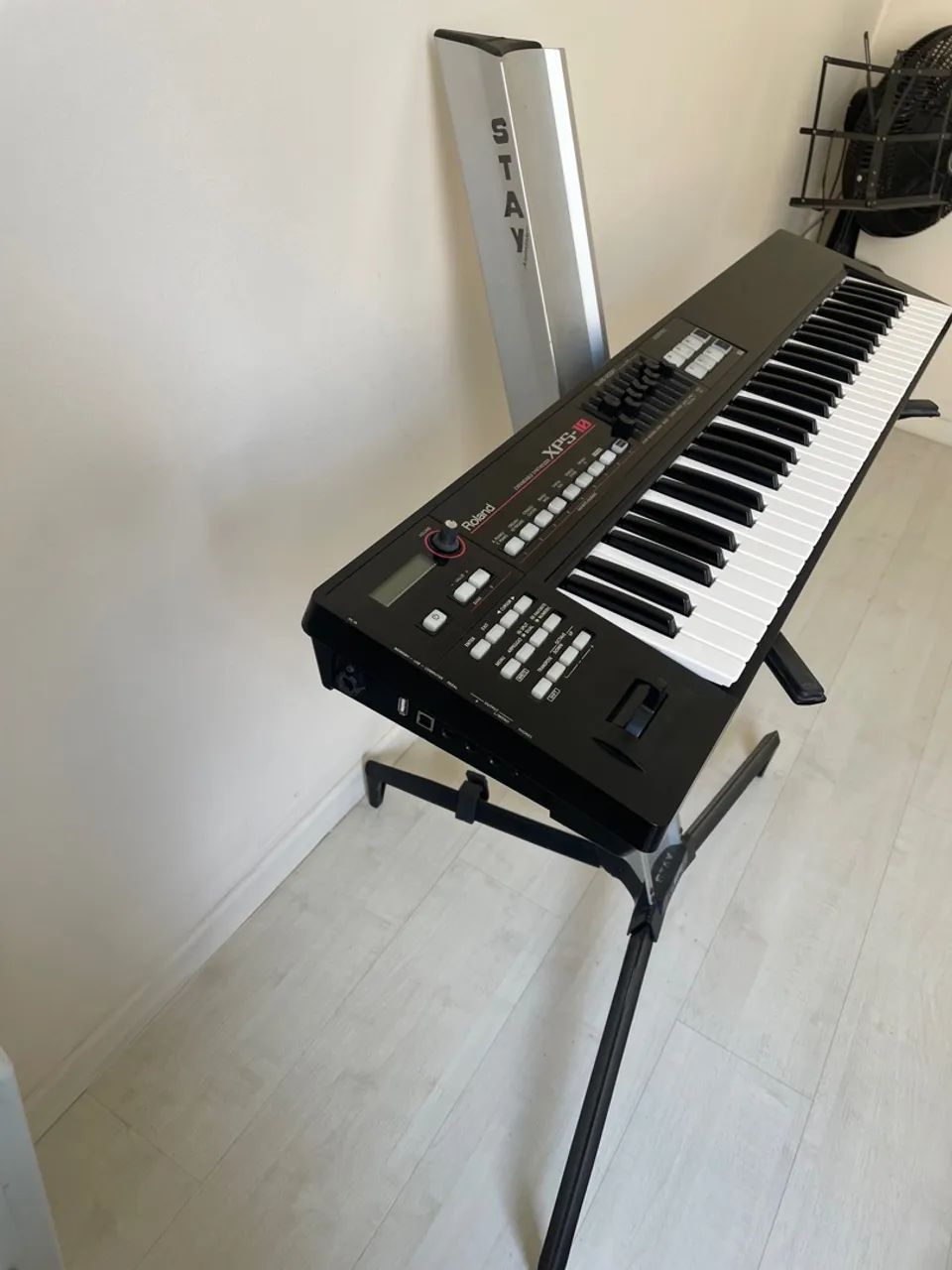 Teclado Roland XPS-10 - Excelente estado - Foto 2