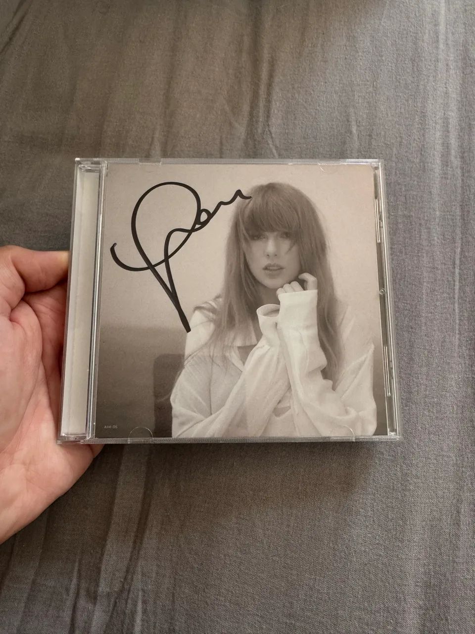 Taylor Swift CD autografado The Tortured Poets Departament - CDs
