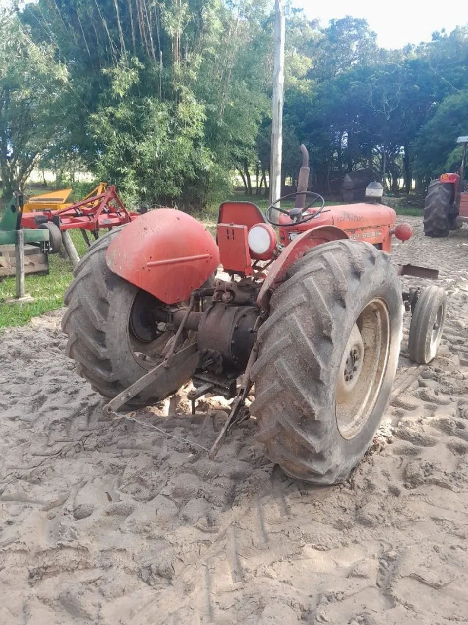 Trator Massey Fergusson 50x c/ Roçadeira - Foto 4