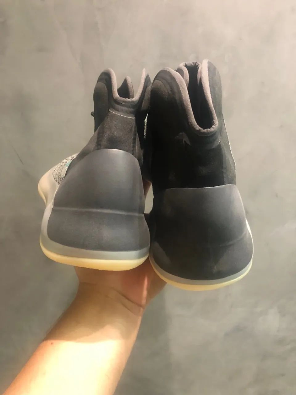 ADIDAS YEEZY  QNTM BASKETBALL TEABLU 45BR (G58864) - Foto 5