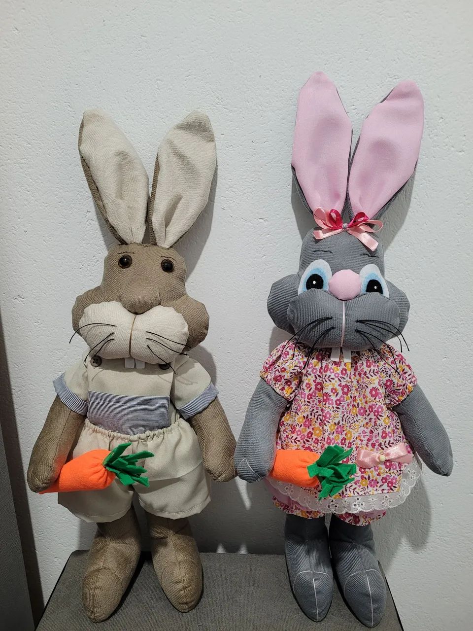 Vendo coelhinha de tecido ela é grande  - Foto 5