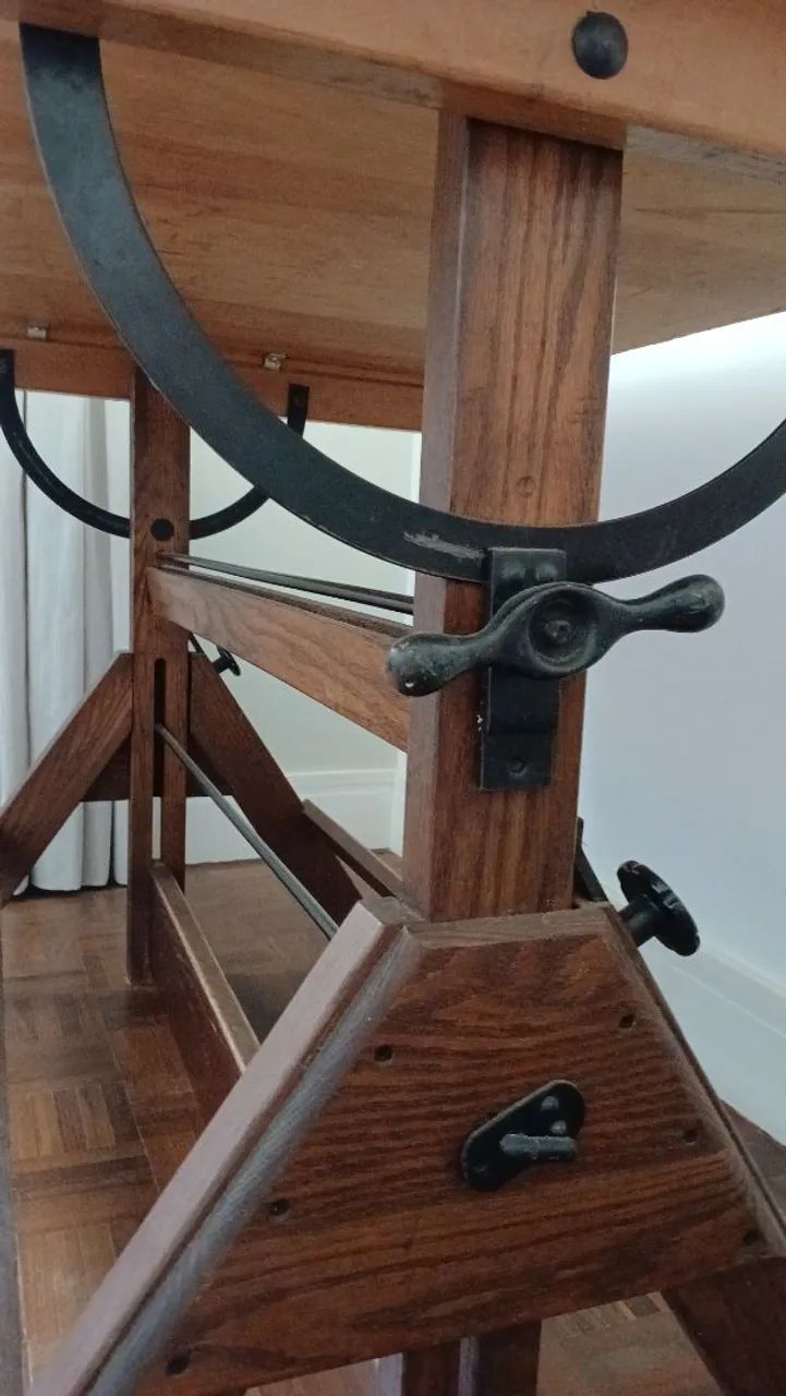 Mesa de desenho antiga - Foto 2