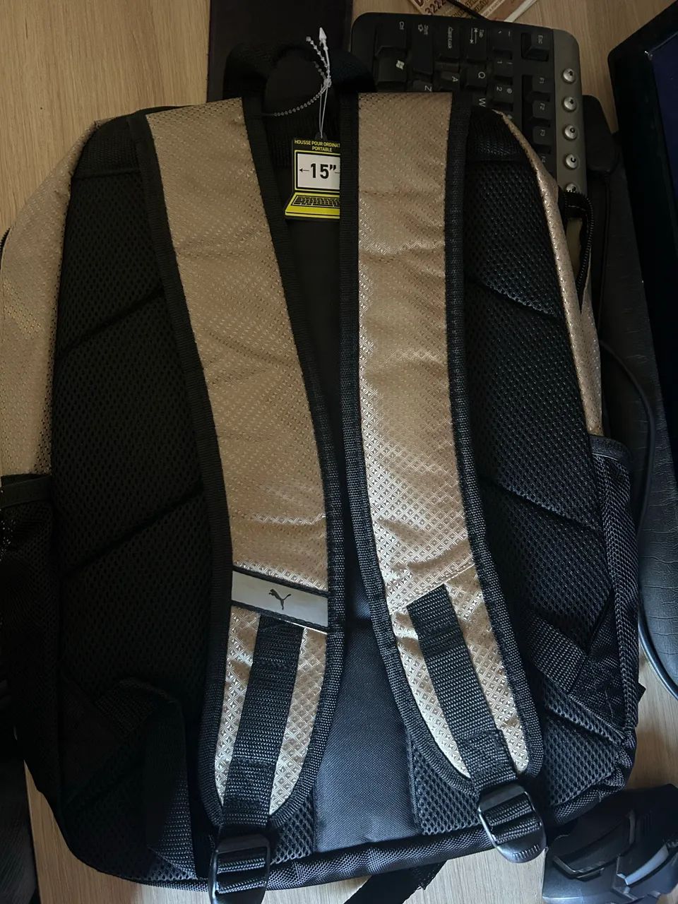 Mochila puma dourada - Foto 4