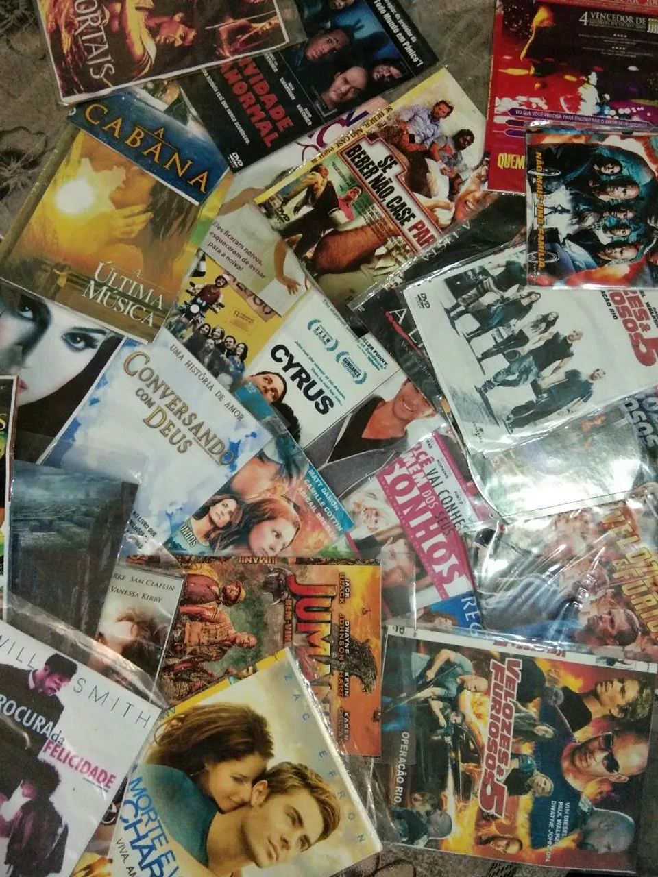 DVDs a venda! 7,00 reais a cada