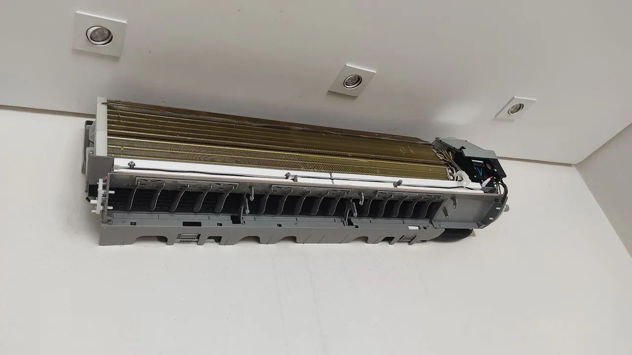 Higienização de Ar split - Foto 4