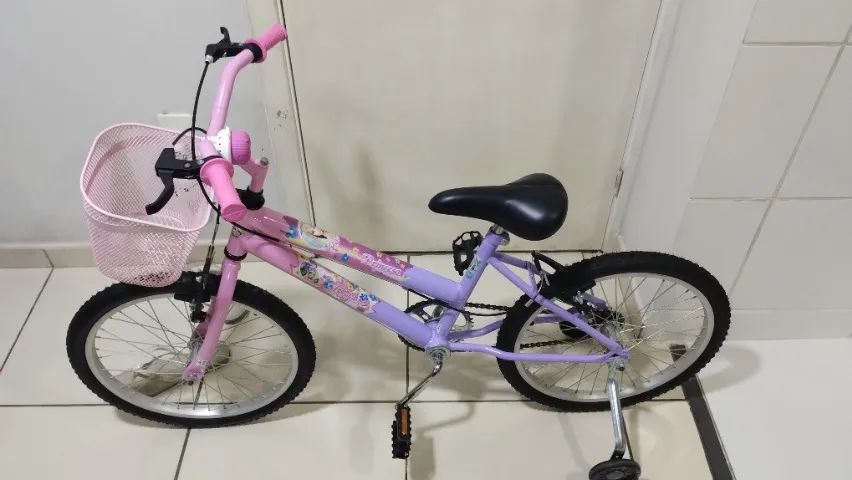 Bicicleta aro 20 Barbie