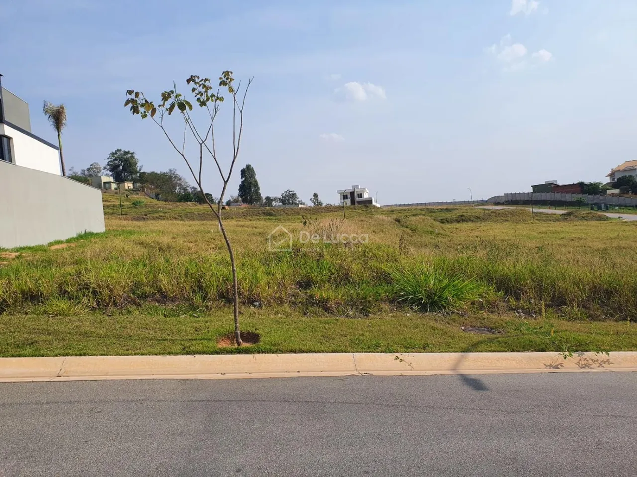 Terreno à venda em Condomínio em Vinhedo/SP.