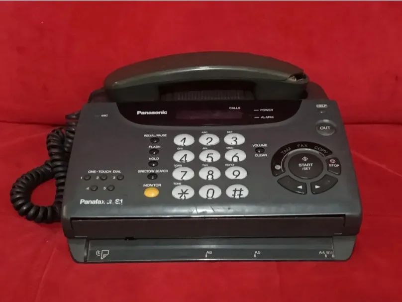 Telefone e Fax Panasonic UF-S1-YY