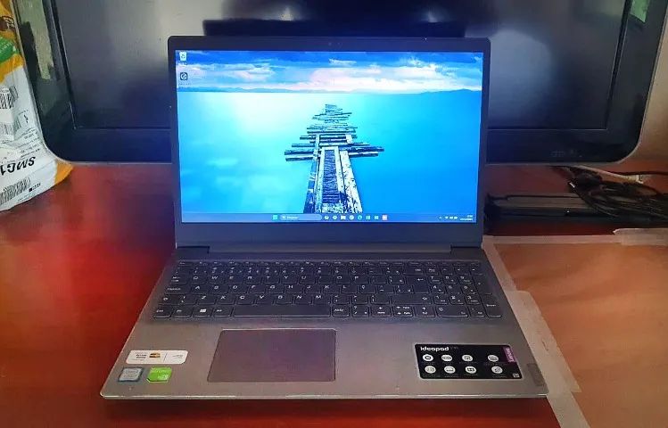 Lenovo i7 PV Geforce 8gb Ssd 256gb 3 meses Garantia