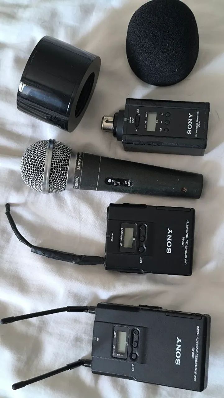 Kit Mic sem fio e bastão sem fio sony
