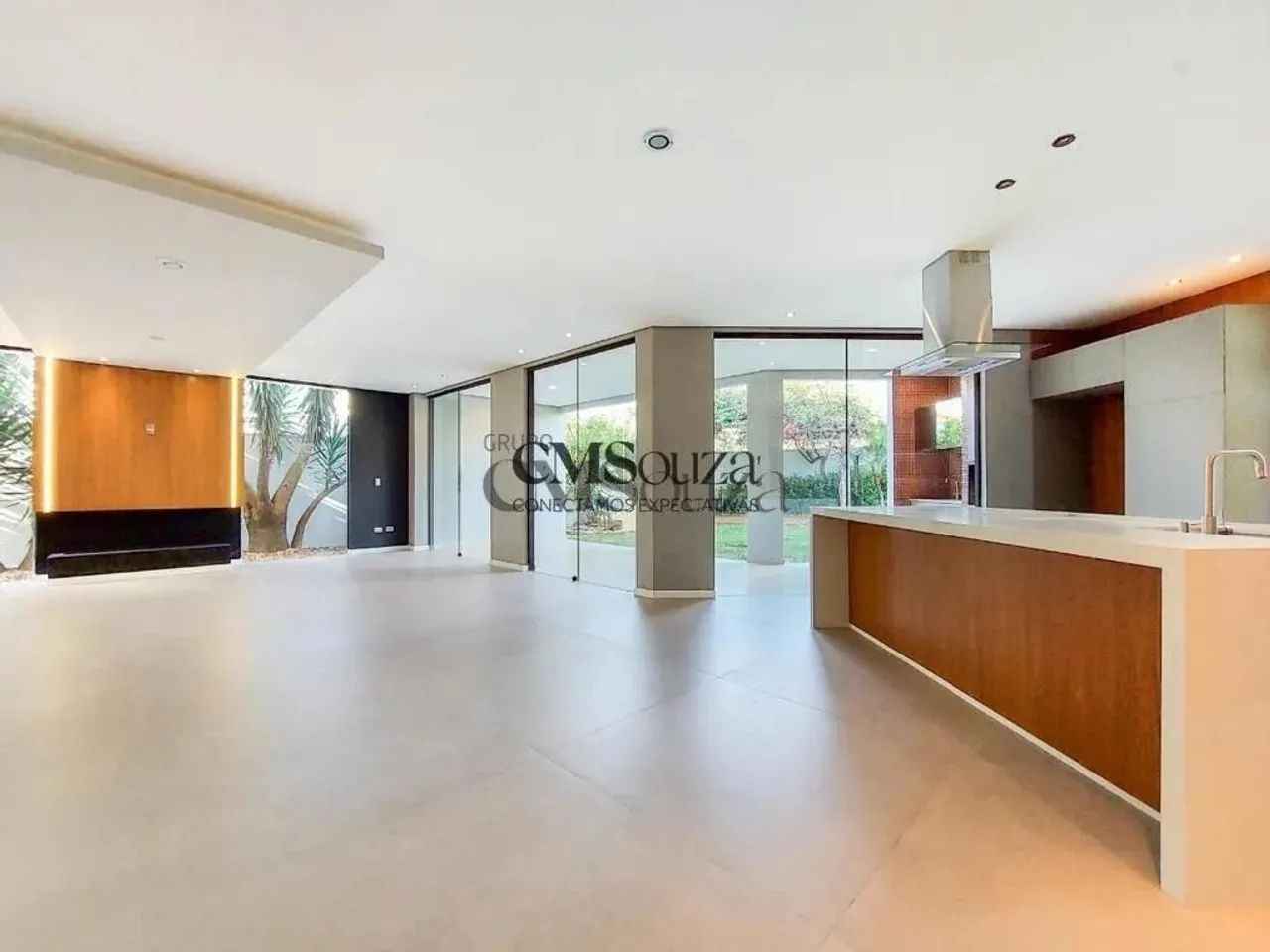 Casa à venda em Londrina, Recanto do Salto, com 4 quartos, com 100 m², Condomínio Sun Lake