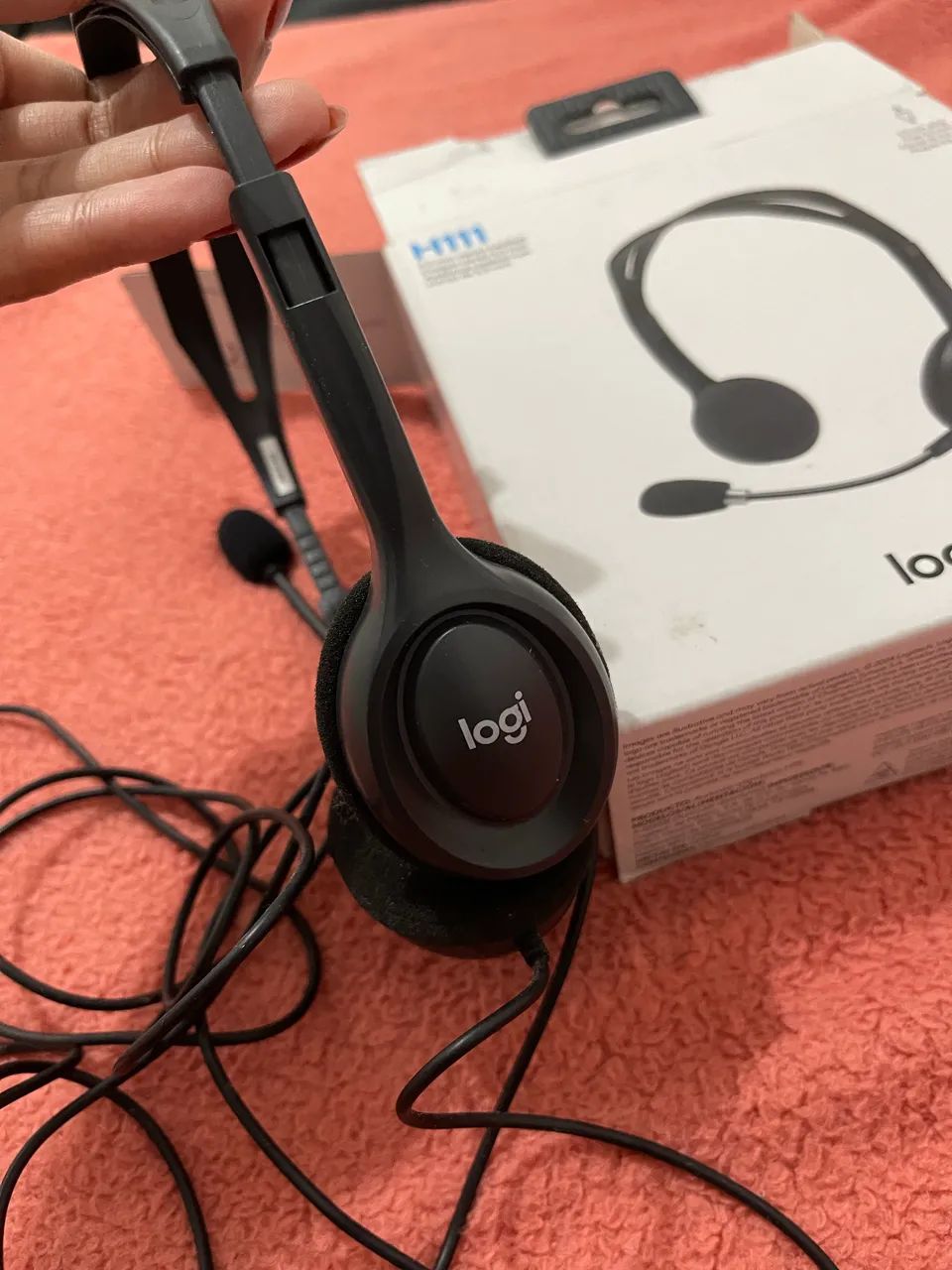 Fone de ouvido com microfone Logitech H111 - Foto 3