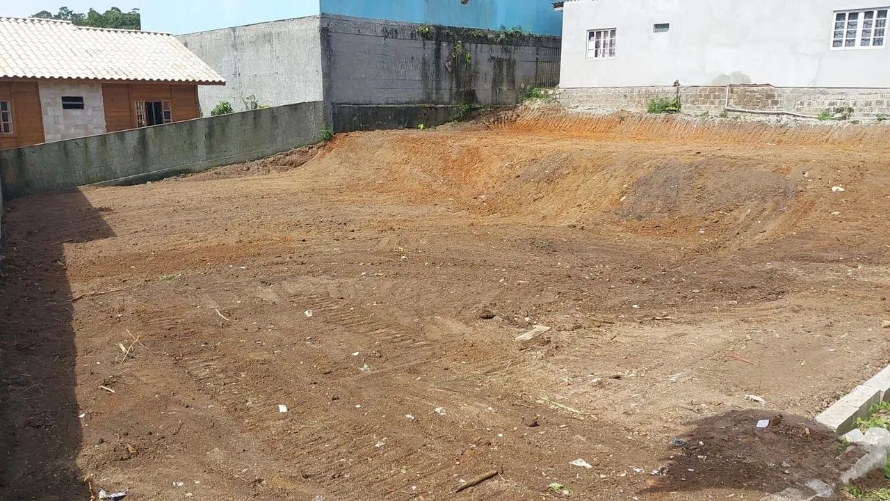 TERRENO 330M EM GCR 