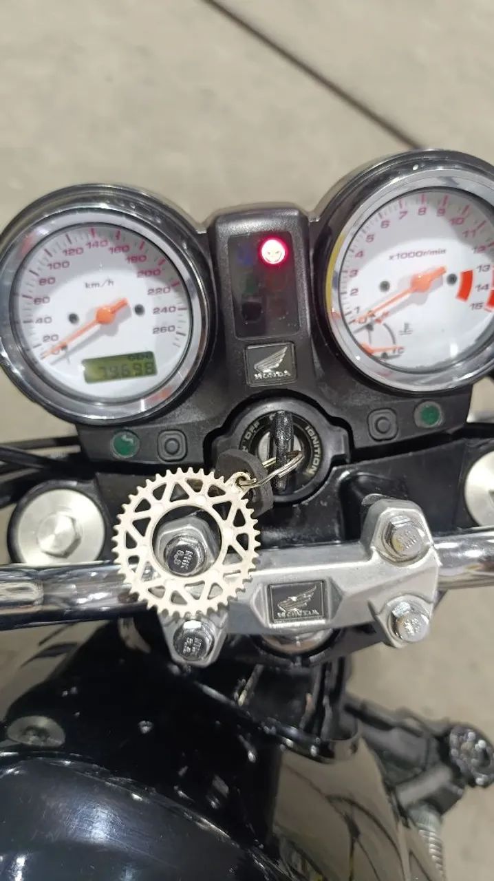 Hornet 2006 2007 - Foto 3