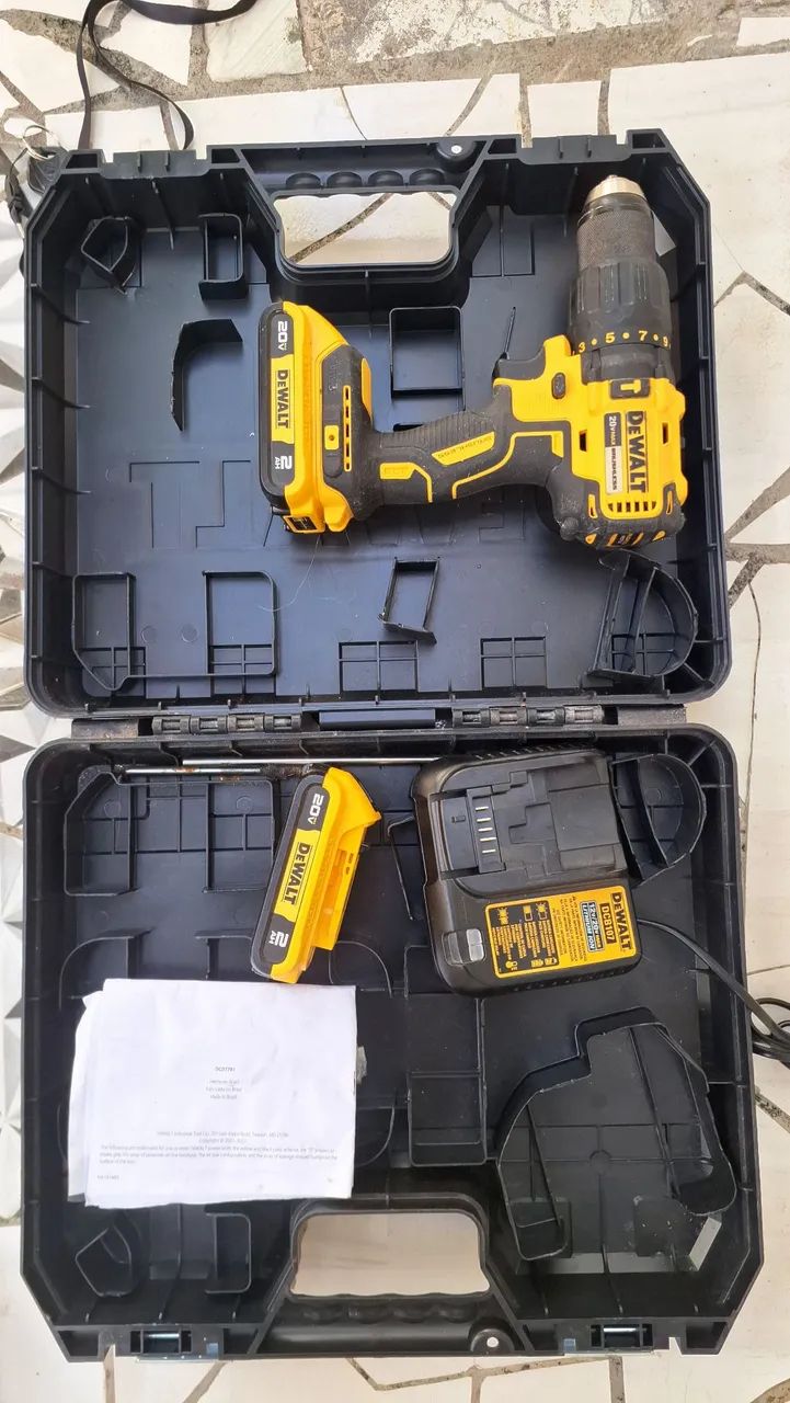 Furadeira/Parafusadeira Dewalt 20V Max Brushless - Foto 2