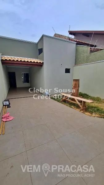 EXCELENTE IMÓVEL COM 03 QUARTOS EM ÓTIMA LOCALIZAÇÃO! - Foto 3
