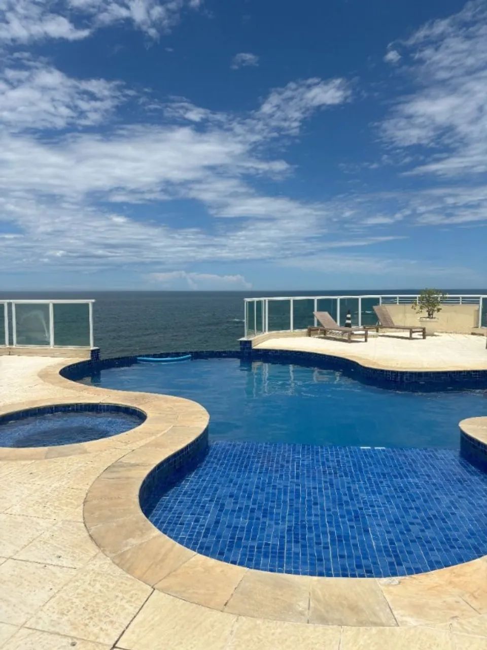 Apartamento com 2 dormitórios à venda, 72 m² por R$ 549.000 - Cavaleiros - Macaé/RJ - Foto 2