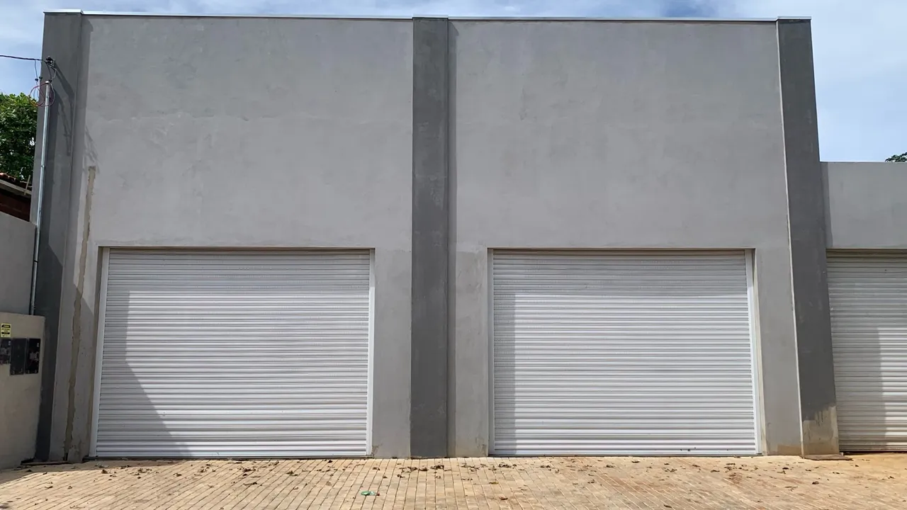 Sala comercial climatizada, 140m2