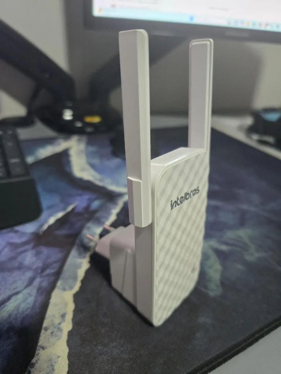Repetidor de sinal WIFI - IWE 3001 INTELBRAS - Foto 2