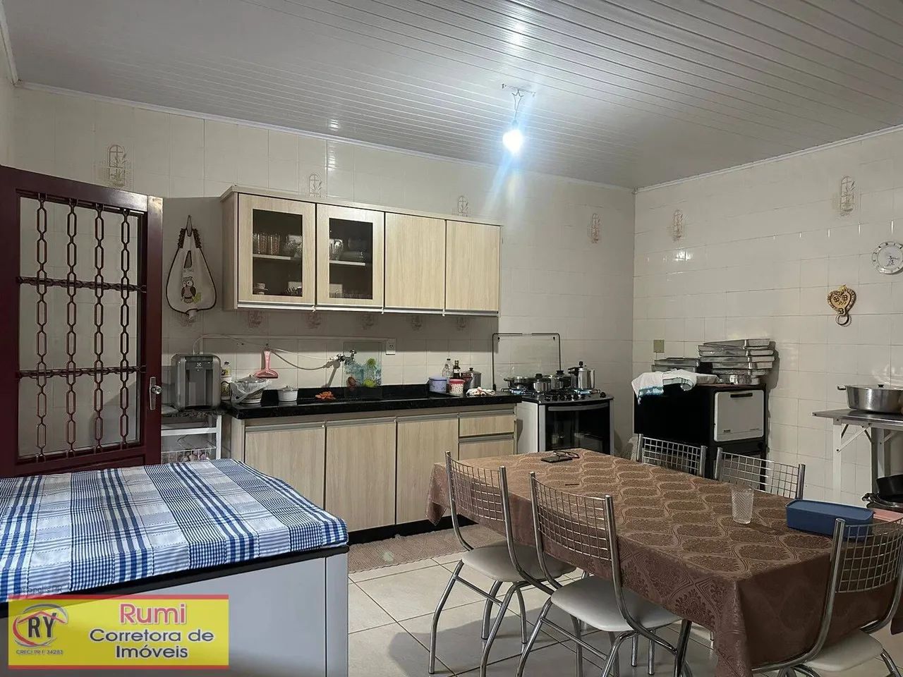 Vende-se Casa em Carlopolis PR.    - Foto 4